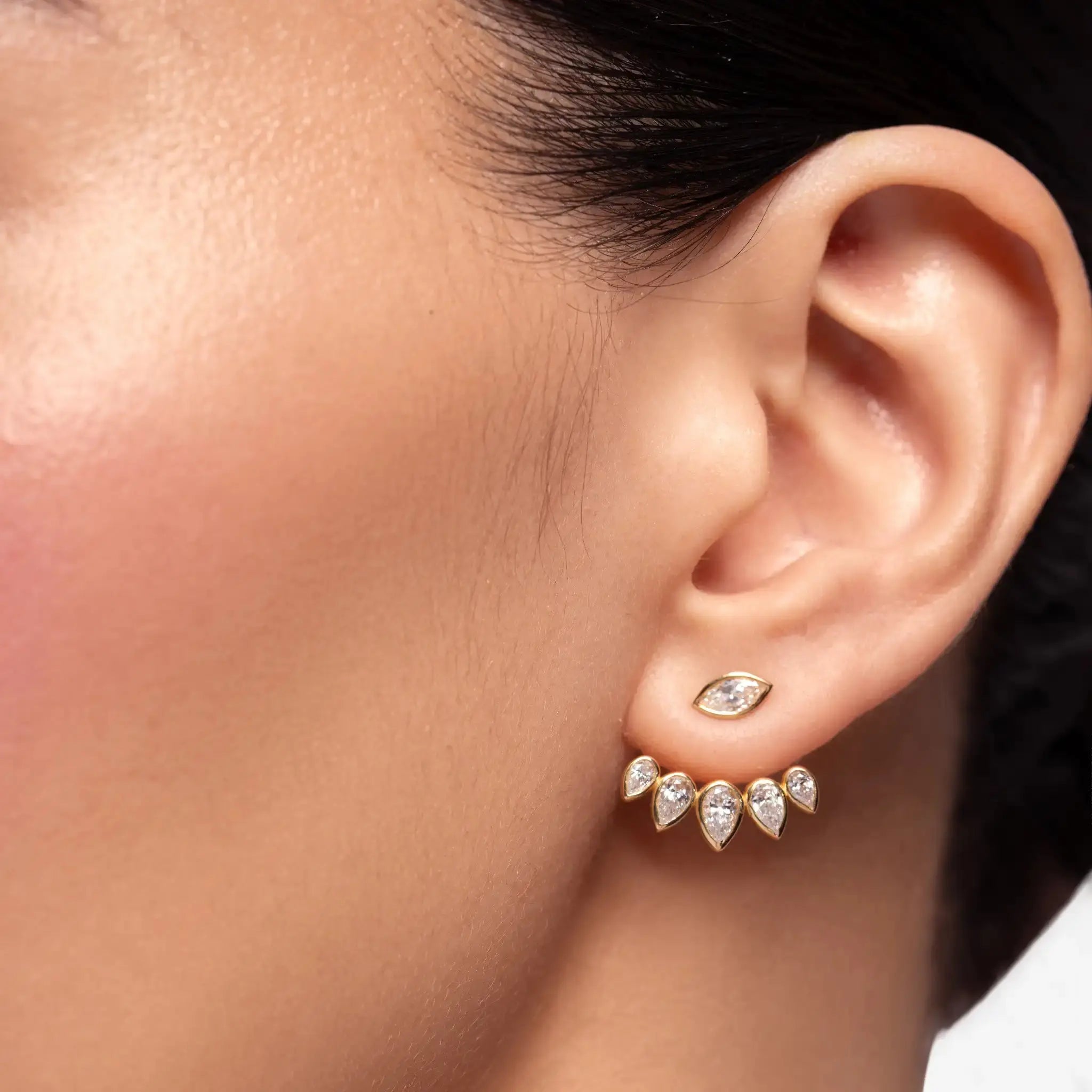 Lab Grown Diamond 5 Pear Jacket - Marquise Base in Yellow Gold – Side View | JAUR