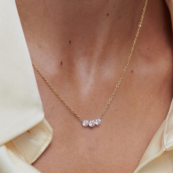 BRISA - Pierced Round Diamond Cluster Necklace JAUR