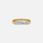 Lab Grown Diamond The Bar Ring in Yellow Gold – Front View | JAUR