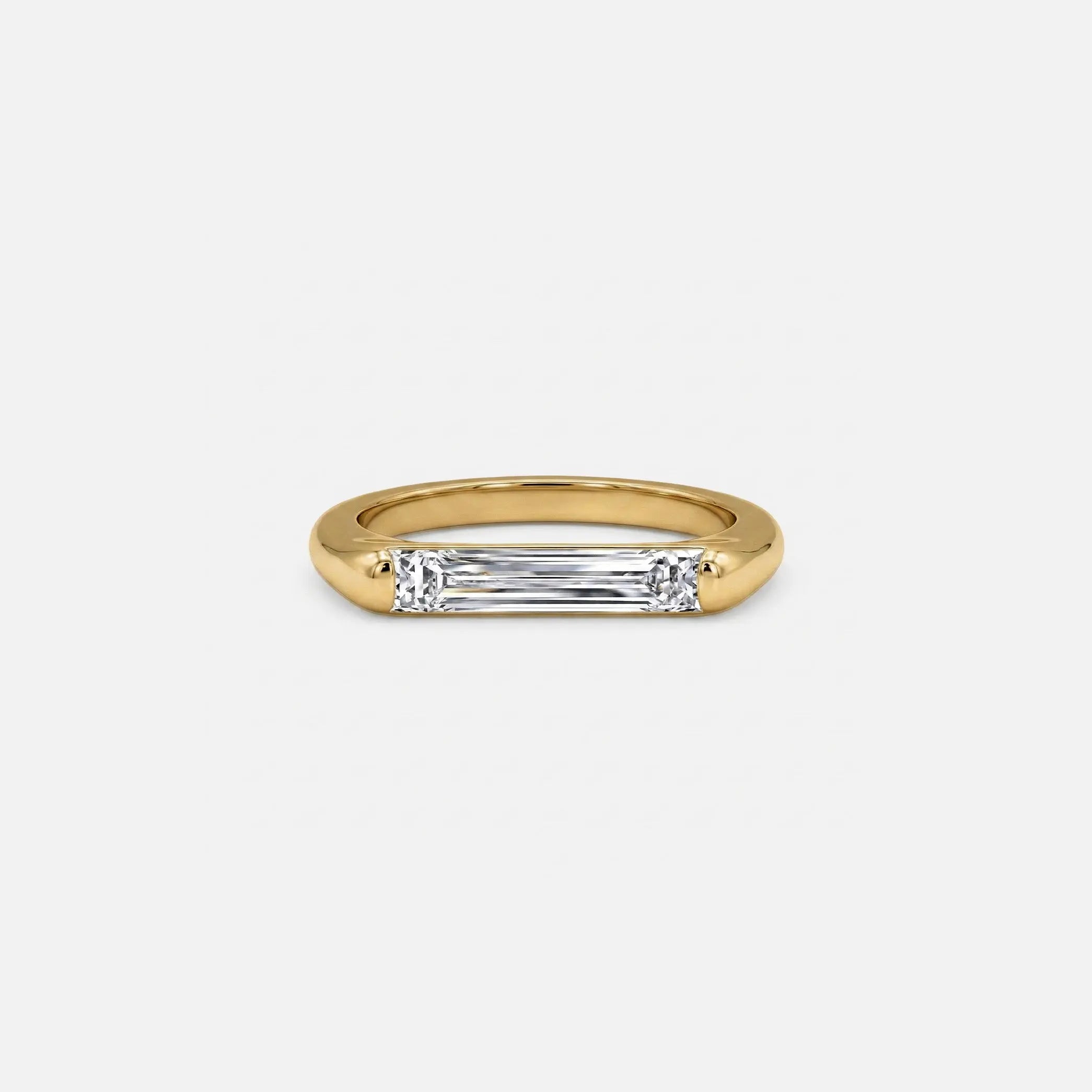 Lab Grown Diamond The Bar Ring in Yellow Gold – Front View | JAUR