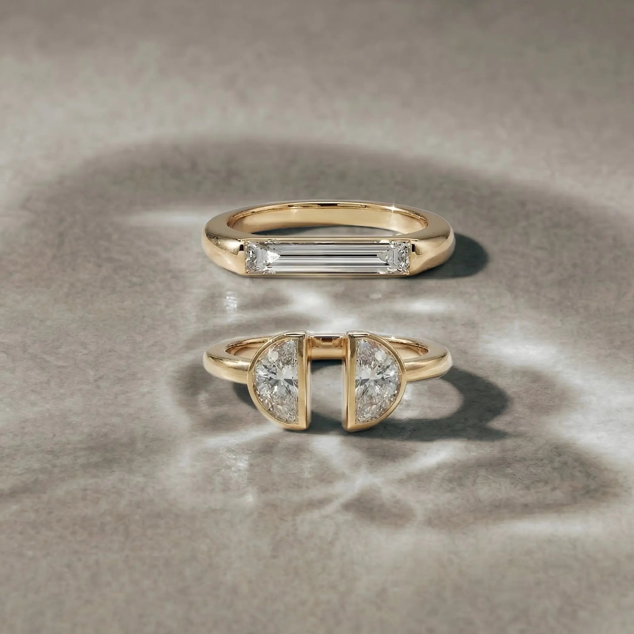 Lab Grown Diamond The Bar Ring in Yellow Gold – View 3 | JAUR