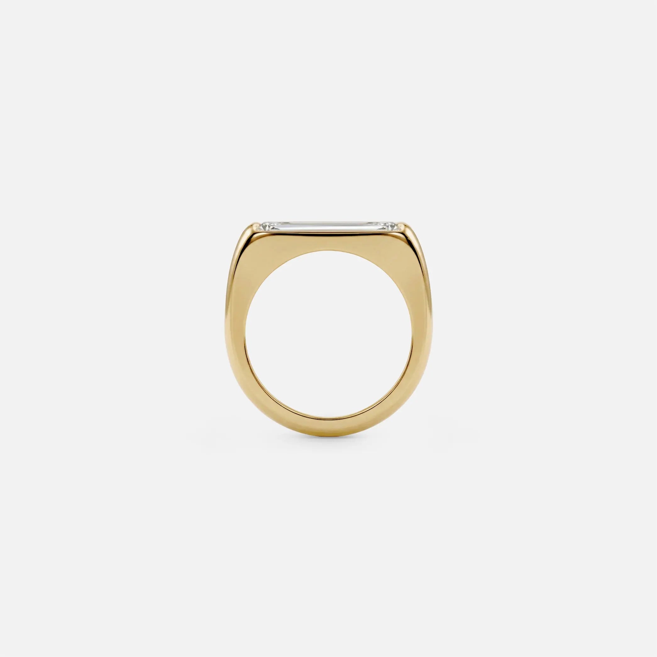 Lab Grown Diamond The Bar Ring in Yellow Gold – View 5 | JAUR