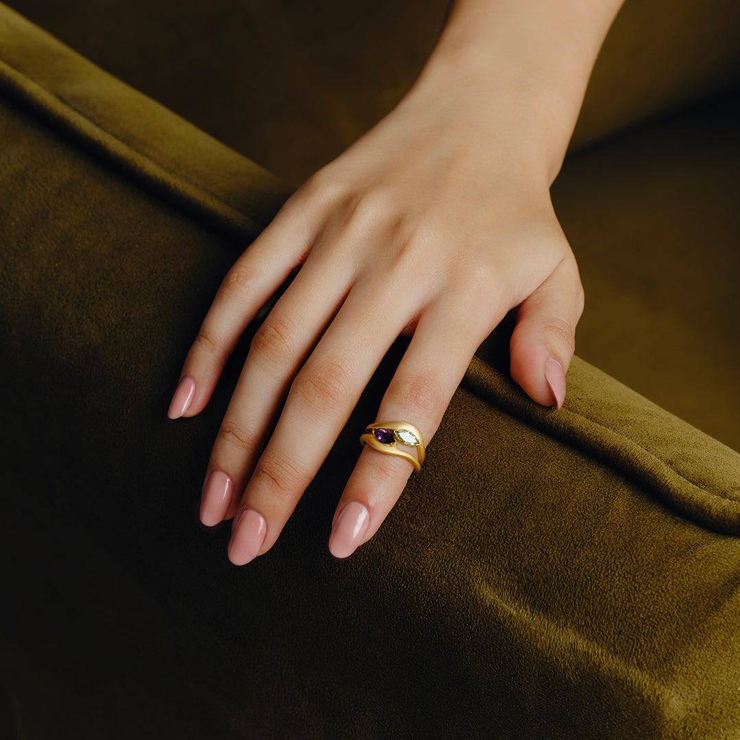 EIRA Amethyst Pinky Ring