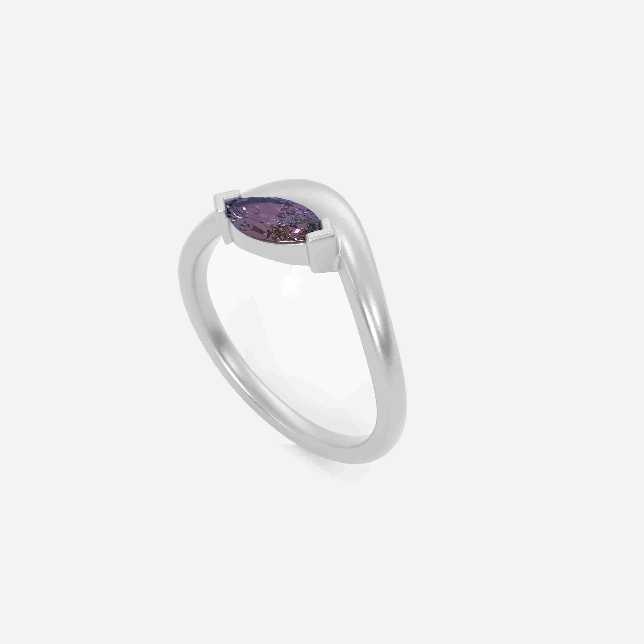 EIRA Amethyst Pinky Ring