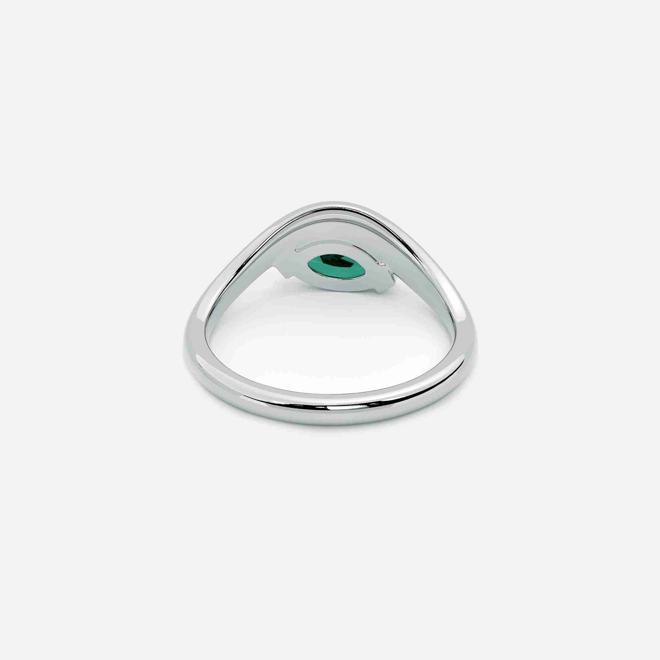 EIRA Emerald Pinky Ring