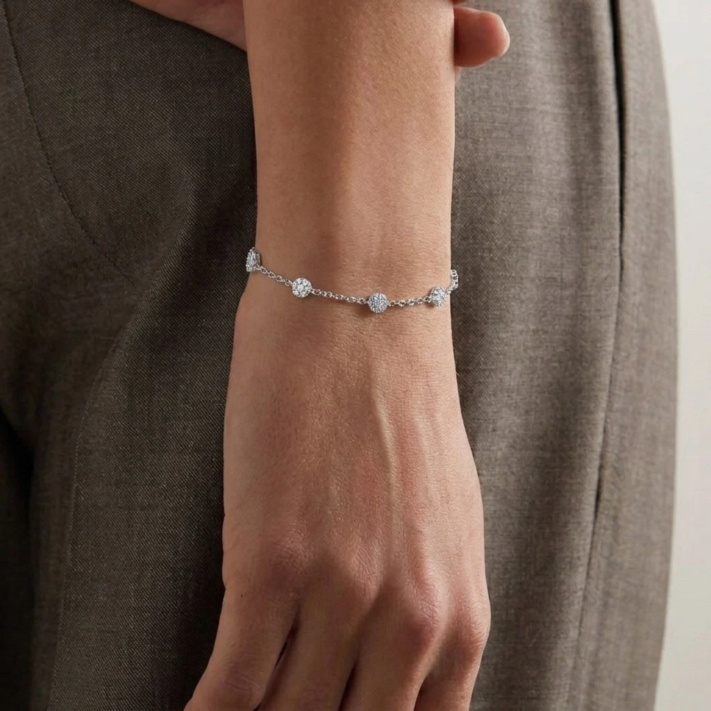 ELARA - 5 Pierced Diamond Cable Chain JAUR
