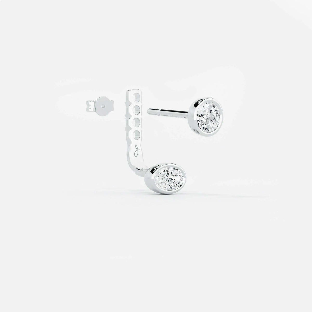 Lab Grown Diamond East-West Oval Jacket - Round Base in White Gold – View 4 | JAUR