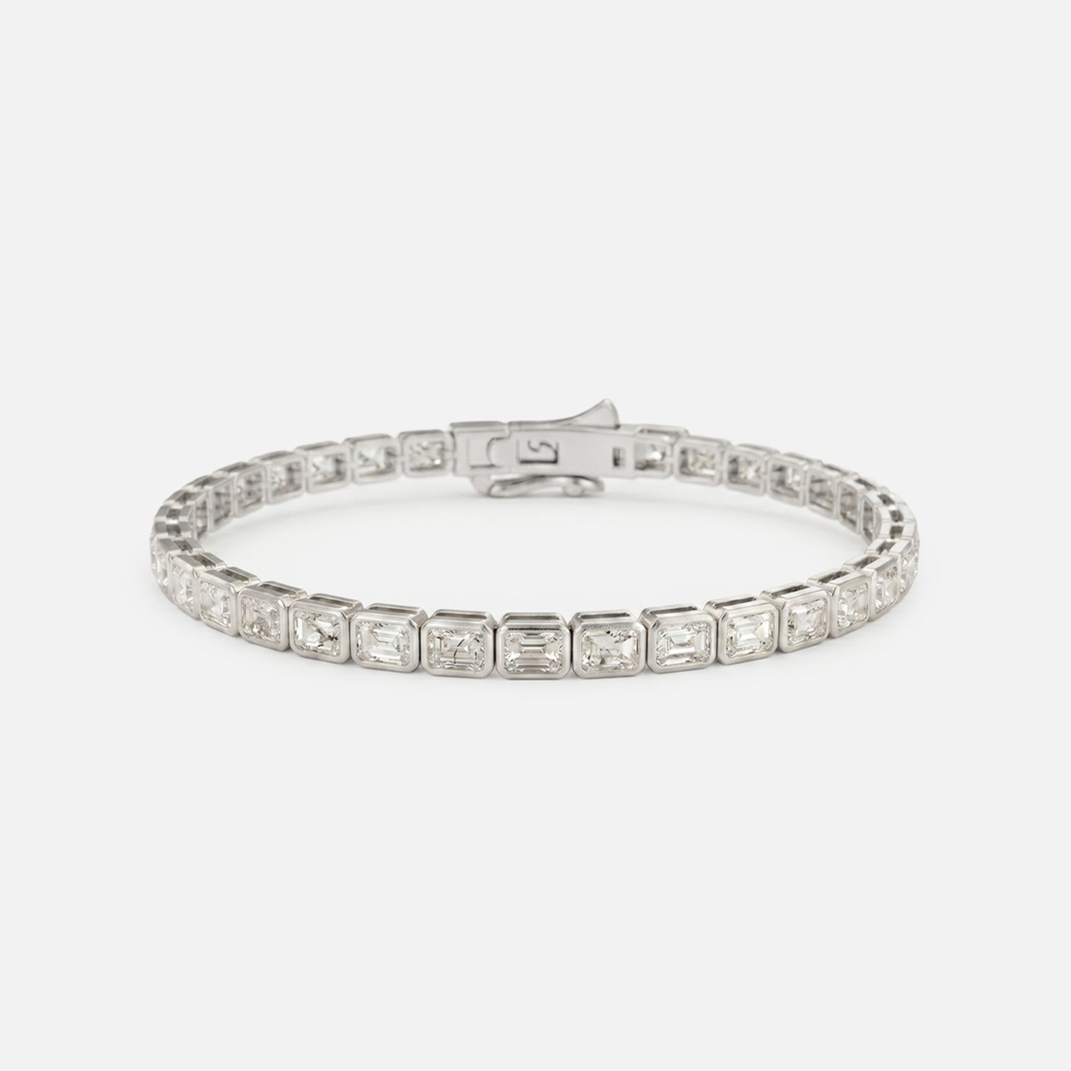 Emerald Diamond Bezel Tennis Bracelet JAUR