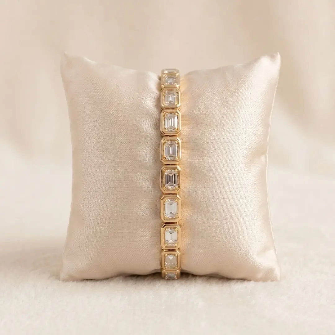 Emerald Diamond Bezel Tennis Bracelet JAUR