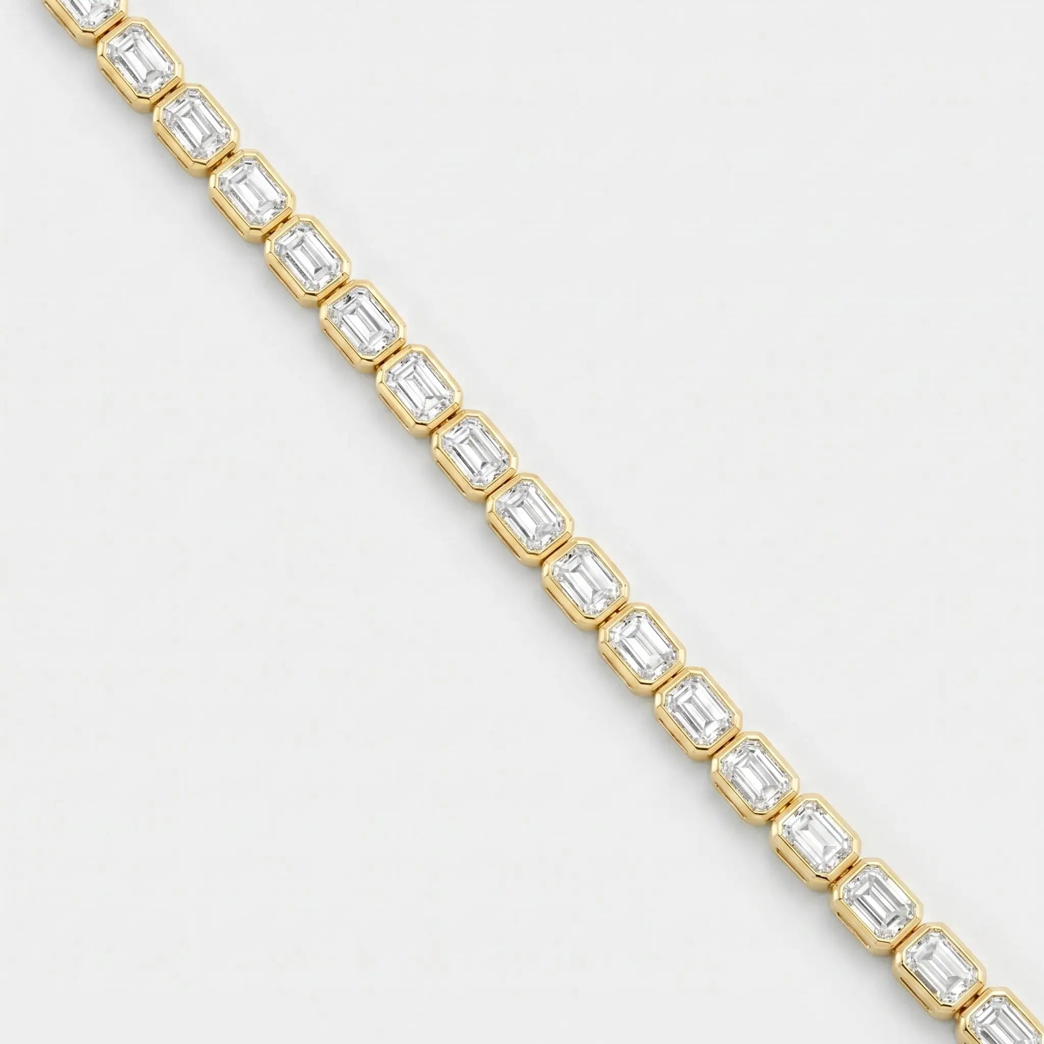 Emerald Diamond Bezel Tennis Bracelet JAUR