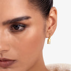 Lab Grown Diamond Formed Baguette Charm in Yellow Gold – Side View | JAUR
