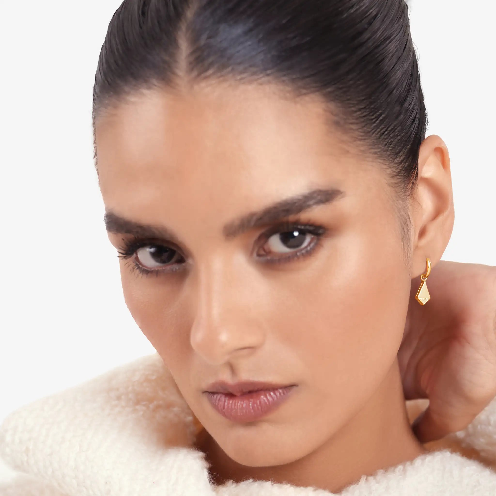 Formed Lozenge Charm