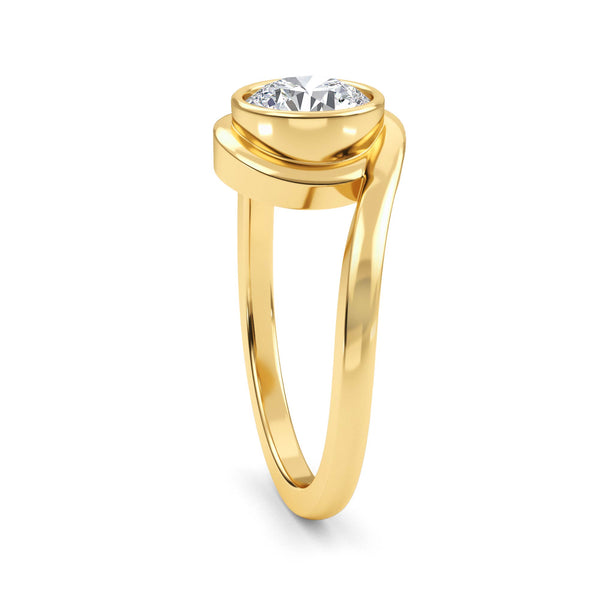 The Serein Solitaire Twist Ring
