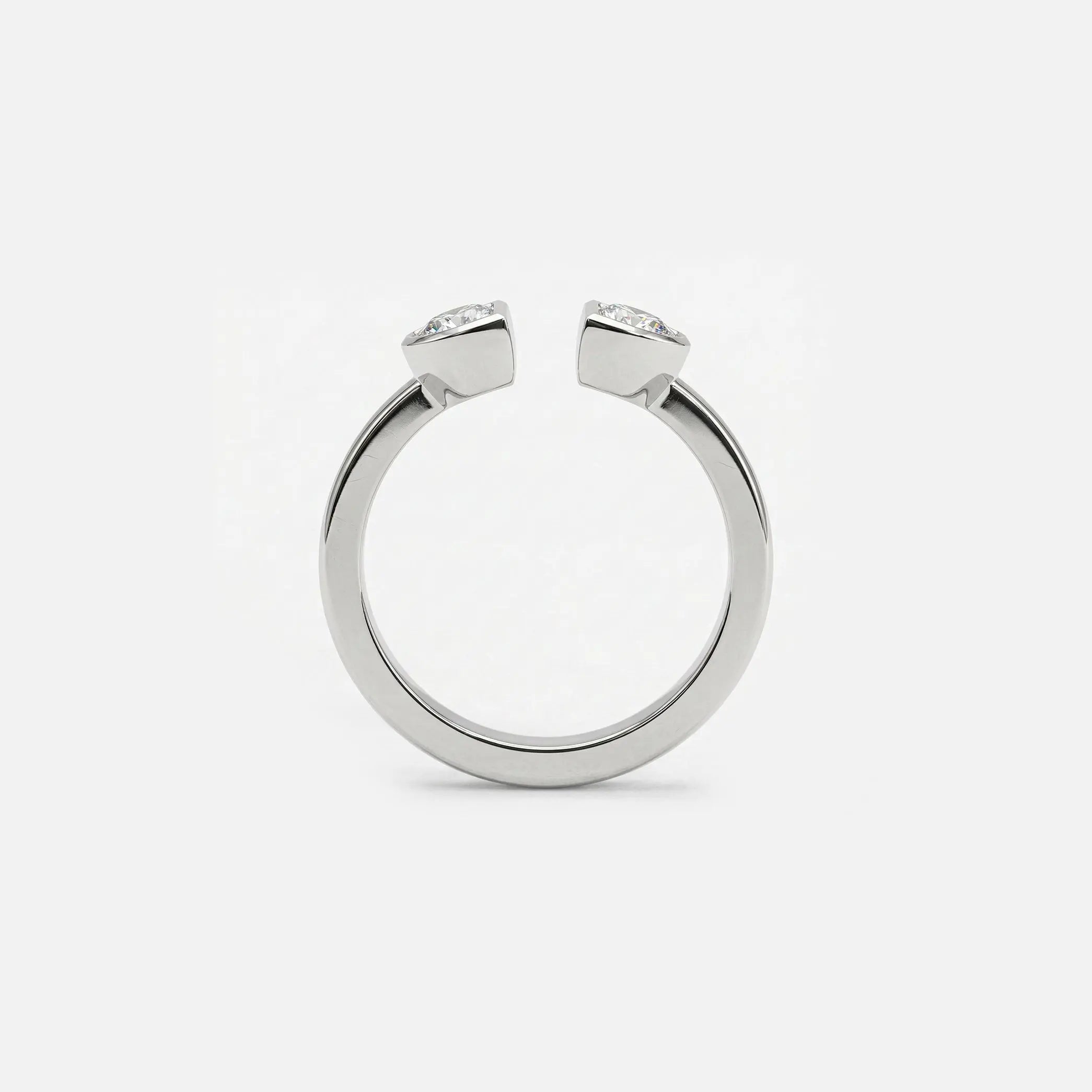 Lab Grown Diamond The Lune Ring in White Gold – View 5 | JAUR