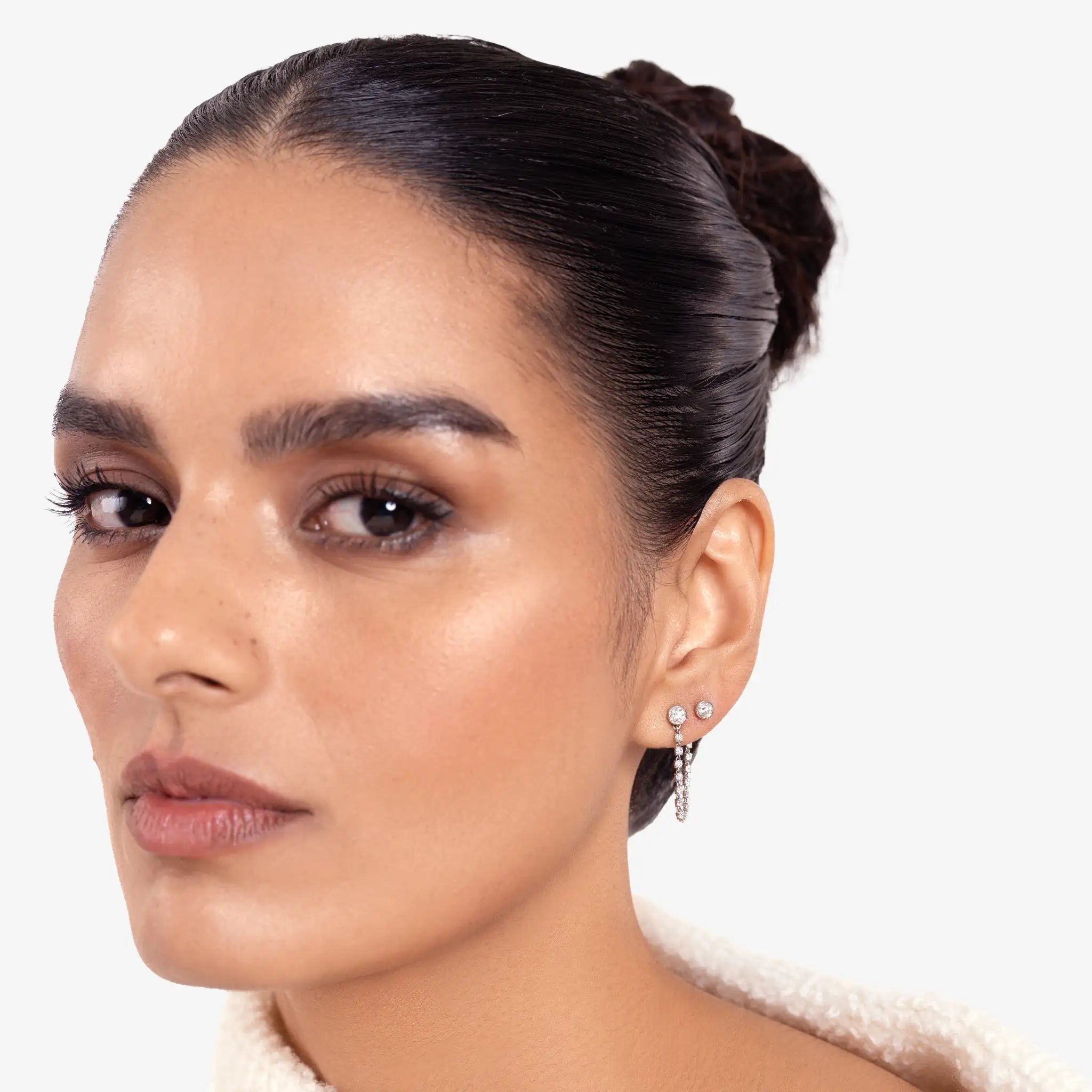 Midi Diamond Dangle Earring - Round Base