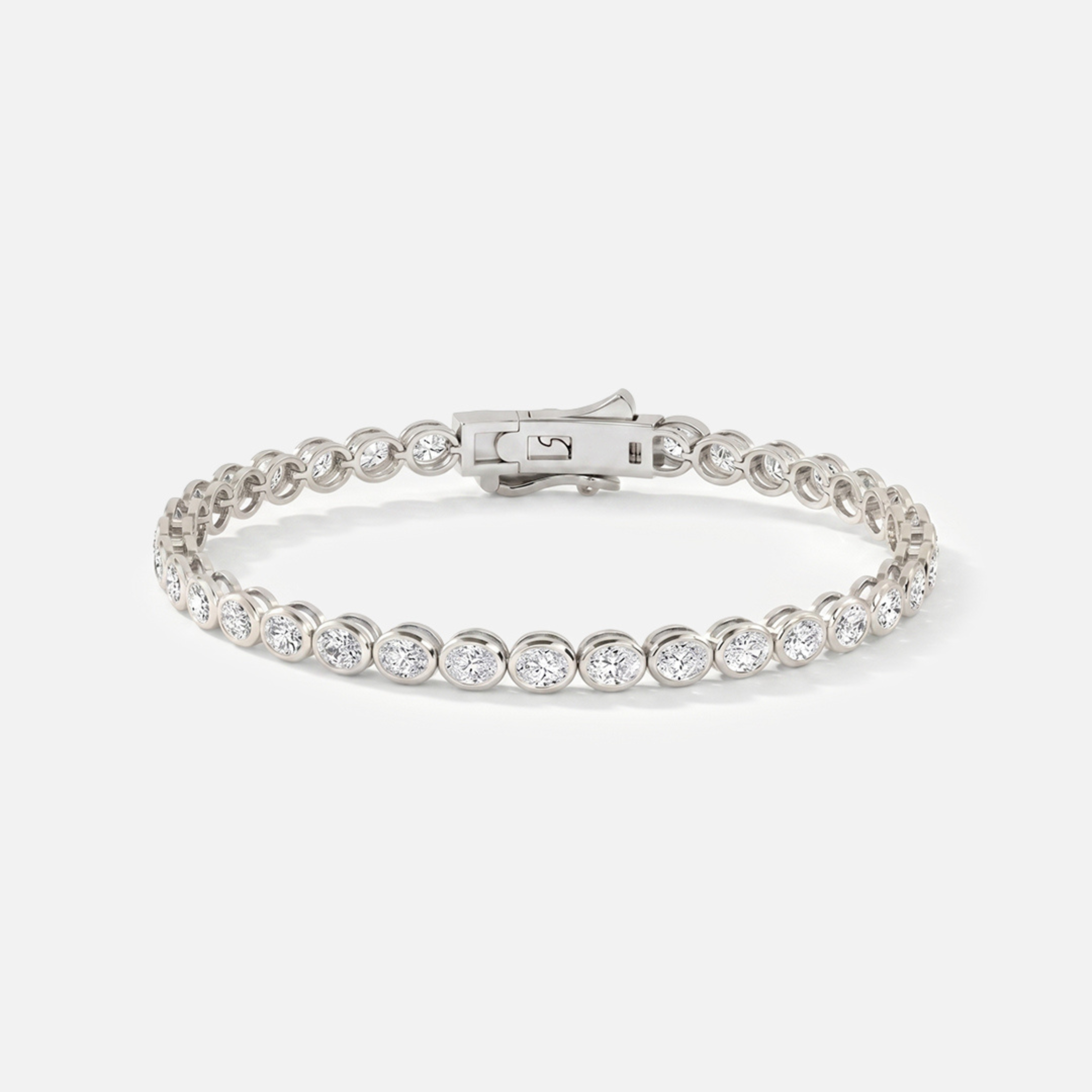 Oval Diamond Bezel Tennis Bracelet JAUR
