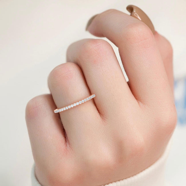 Round Lab Grown Diamond Prong Set Wedding Band