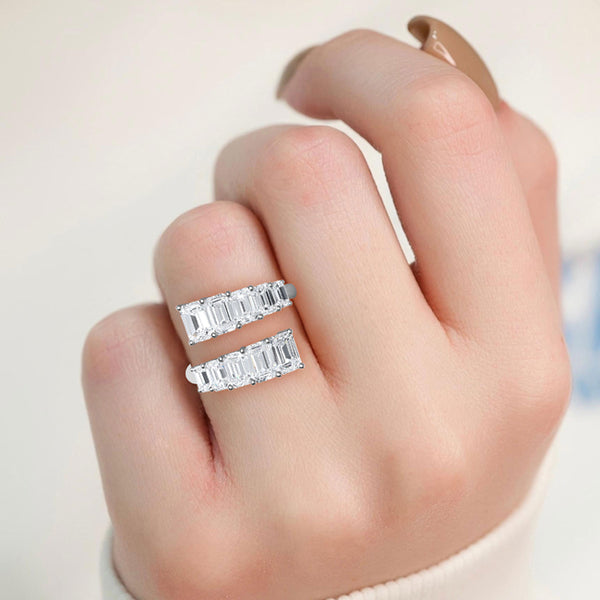 3 1/7 Ctw Emerald Graduating Lab Grown Diamond Bypass Ring