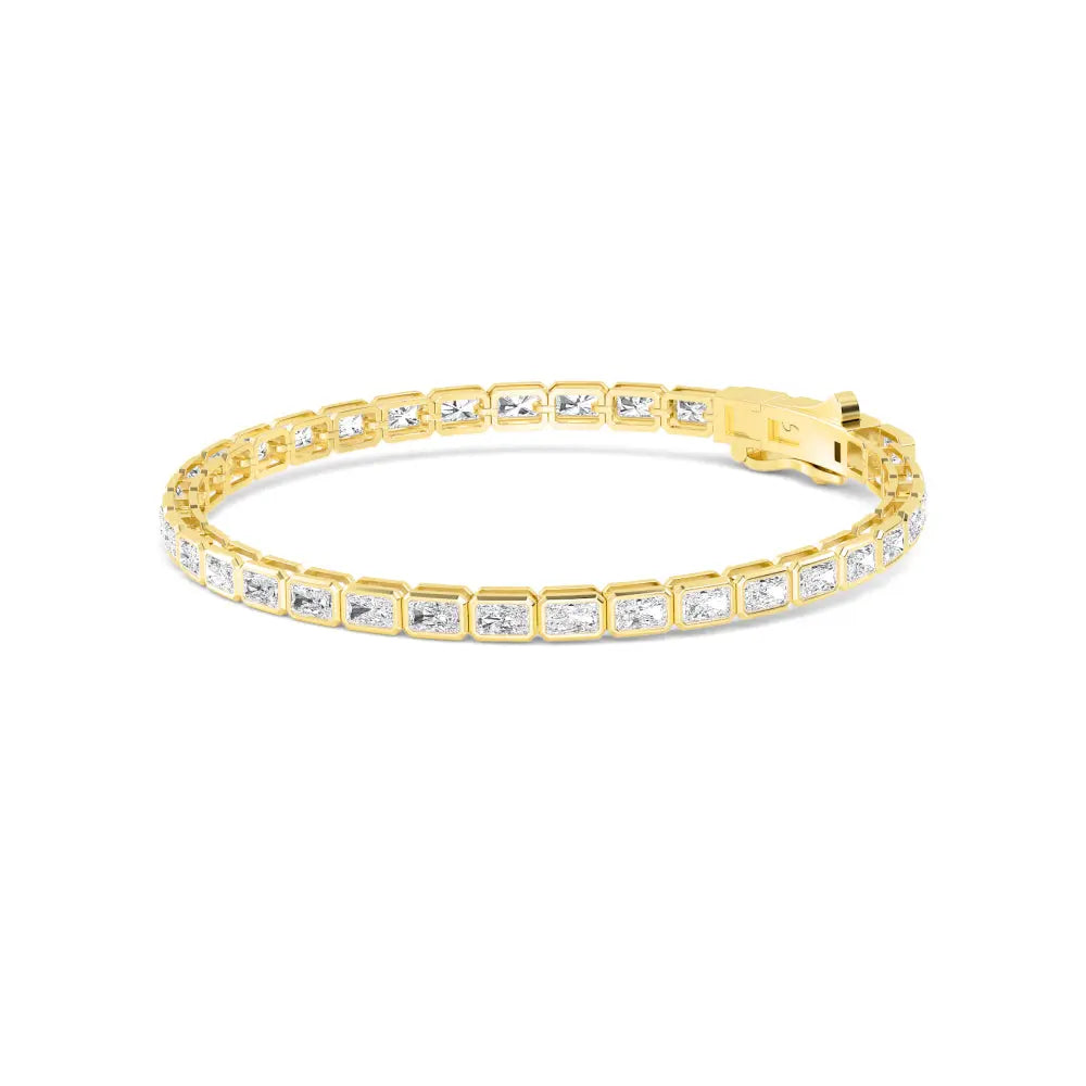 Lab Grown Diamond Emerald  Diamond Bezel Tennis Bracelet in Yellow Gold | JAUR