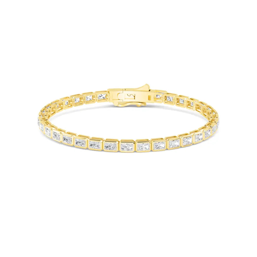 Lab Grown Diamond Emerald  Diamond Bezel Tennis Bracelet in Yellow Gold | JAUR