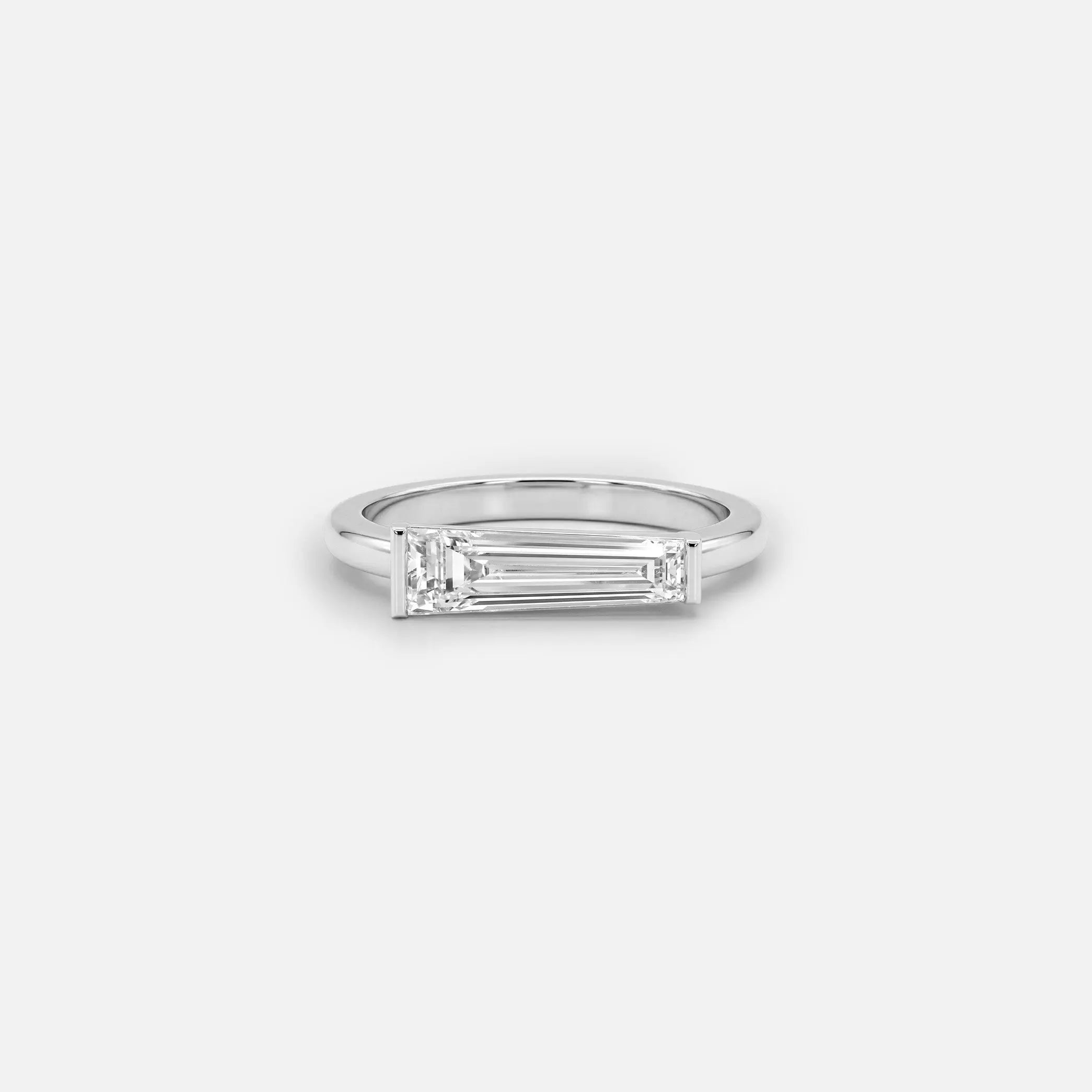 Lab Grown Diamond The Taper Ring in White Gold | JAUR