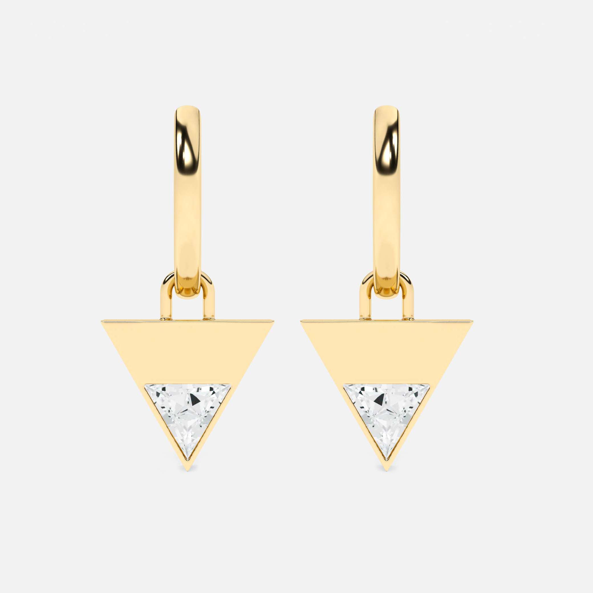 Triangle Charm JAUR
