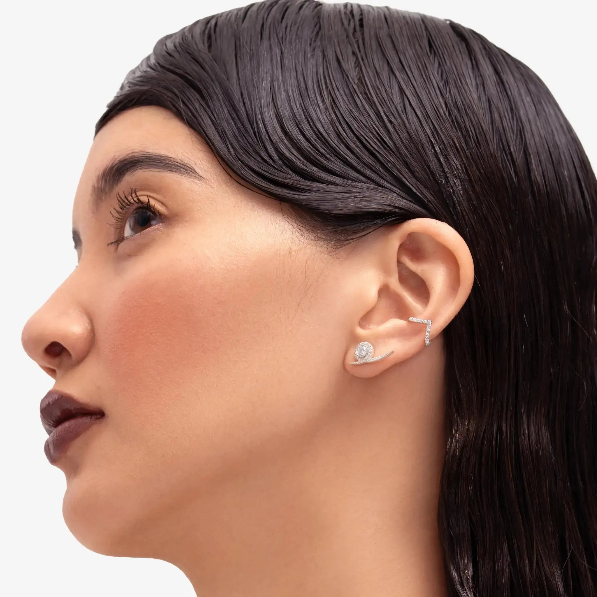 Lab Grown Diamond V Cuff in White Gold – Side View | JAUR
