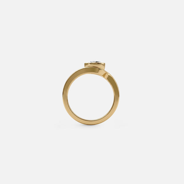 The Serein Solitaire Twist Ring